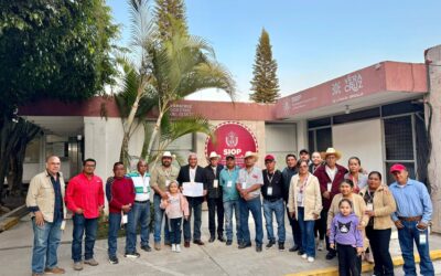 Validan proyecto de rehabilitación carretera en beneficio de La Colmena