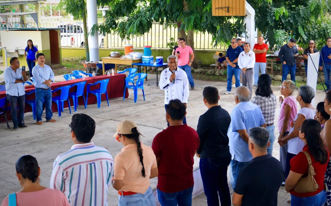Construcción de Techado en la Comunidad La Poza