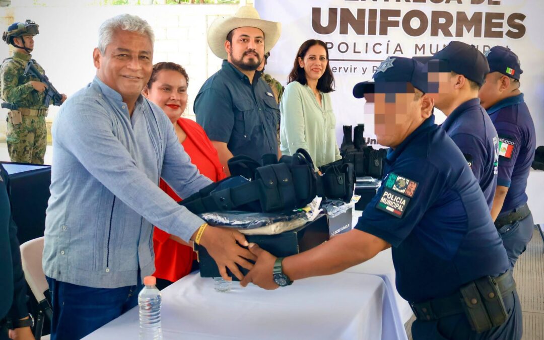 Fortaleciendo a nuestra Policía Municipal